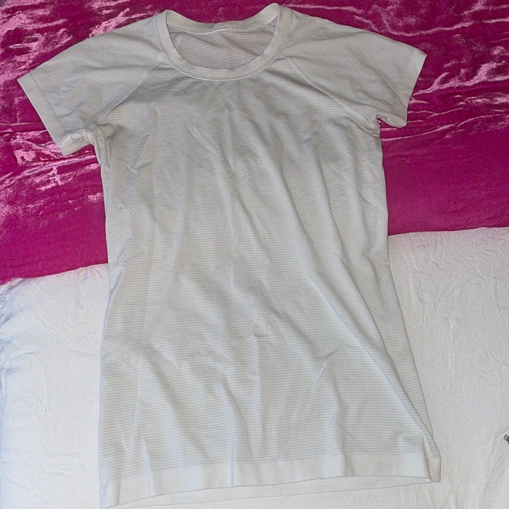 Lululemon top